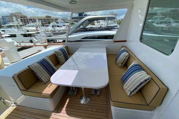 2003 New England Boatworks 91