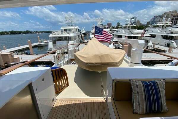 2003 New England Boatworks 91