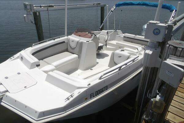 21-ft-Starcraft-2022-211SVX-Vero Beach Florida United States yacht for sale