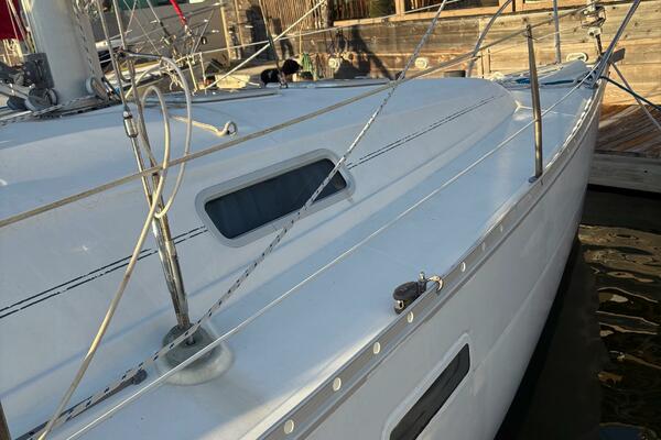 Cricket 33ft Beneteau Yacht For Sale