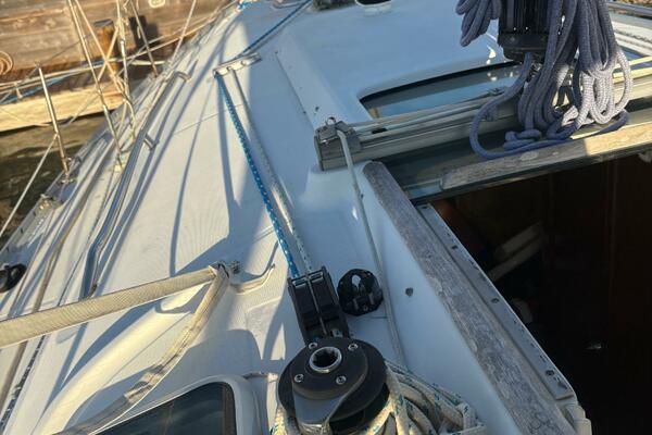 Cricket 33ft Beneteau Yacht For Sale