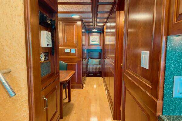 2002 Trawler 72