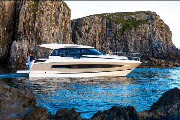 33-ft-Jeanneau-2019-NC33- Mt. Pleasant South Carolina United States  yacht for sale