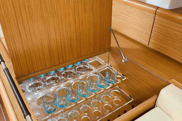 Jeanneau Sun Odyssey 45 DS Yacht For Sale