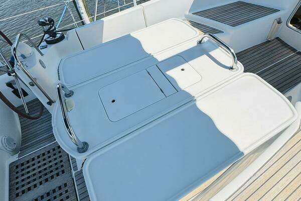 Jeanneau Sun Odyssey 45 DS Yacht For Sale