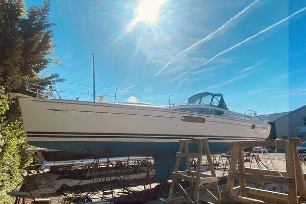 Photo of the 2008 Jeanneau Sun Odyssey 45 DS "Bluefin"