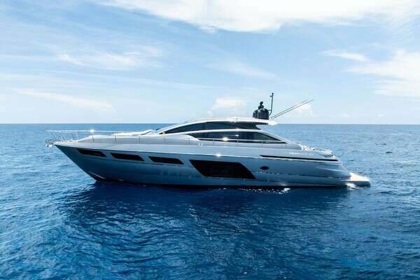 60-ft-Pershing-2024-6X-Ferretti Pershing Trade-Fort Lauderdale Florida United States yacht for sale