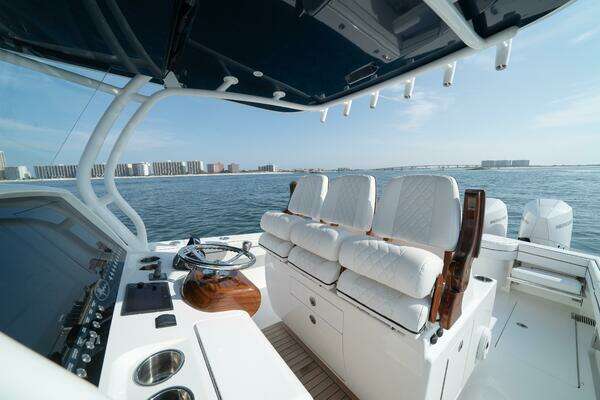 2022 Valhalla Boatworks 37