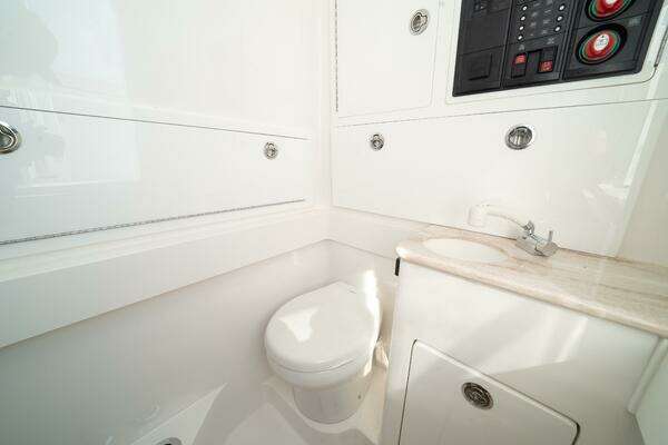 2022 Valhalla Boatworks 37