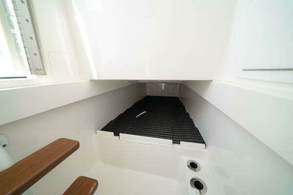 2022 Valhalla Boatworks 37