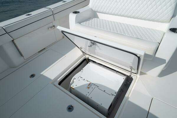 2022 Valhalla Boatworks 37