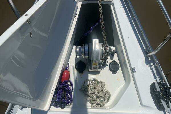 Photo of the 2001 Beneteau Oceanis 381 "Europa"