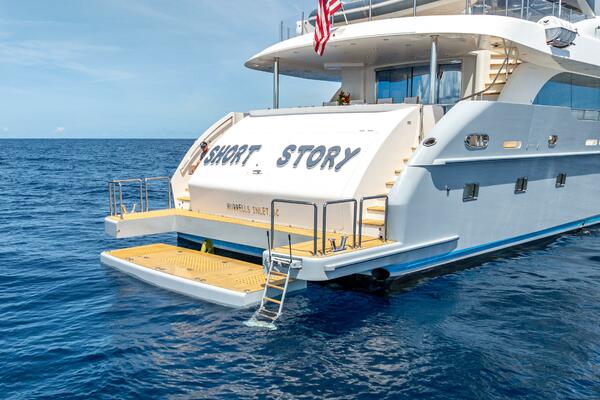 Short Story 122ft Horizon Yacht For Sale