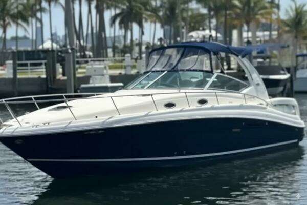 37-ft-Sea Ray-2004-340 Sundancer- Vancouver  Canada  yacht for sale