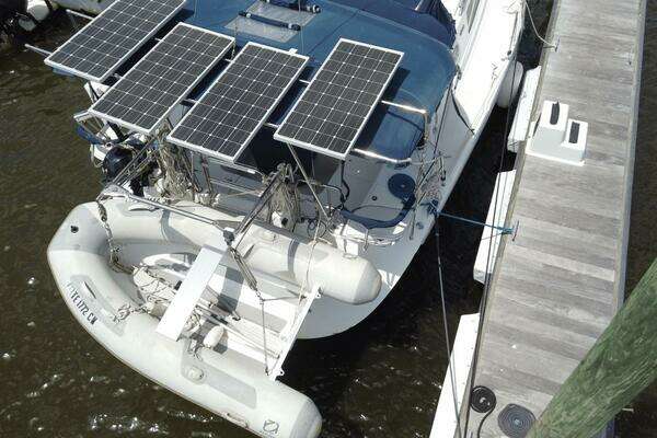 Photo of the 2003 Catalina 350 "Seraph"