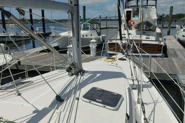 Photo of the 2003 Catalina 350 "Seraph"