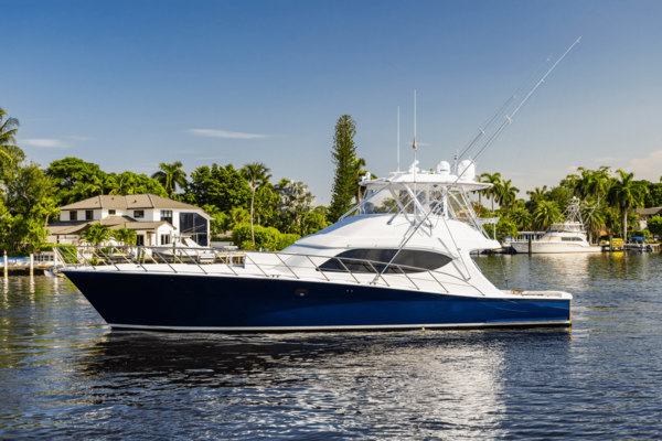 2015 Hatteras 63
