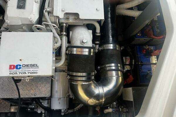 Photo of the 2000 Sea Ray 410 Sundancer "What's Next"