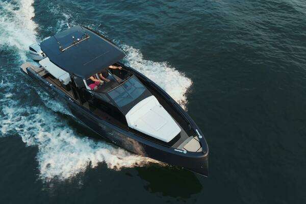 32-ft-Virtue-2026-V10 T-Top- Palm Beach Florida United States  yacht for sale