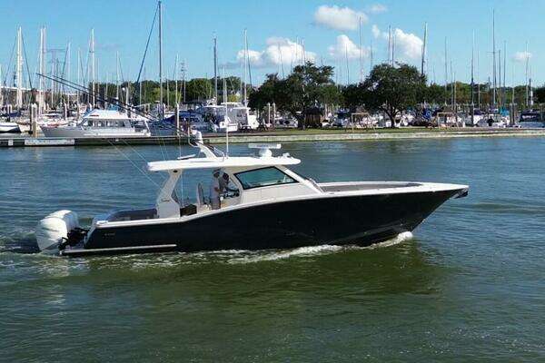 42-ft-Scout-2022-425 LXF-Kemah Texas United States yacht for sale