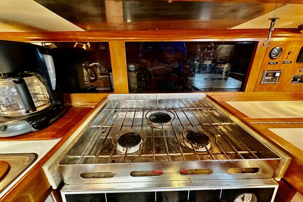 I Believe 38ft Cabo Rico Yacht For Sale I Believe 38ft Cabo Rico Yacht For Sale