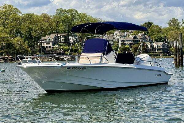 22-ft-Boston Whaler-2022-220 Dauntless- Norwalk Connecticut United States  yacht for sale