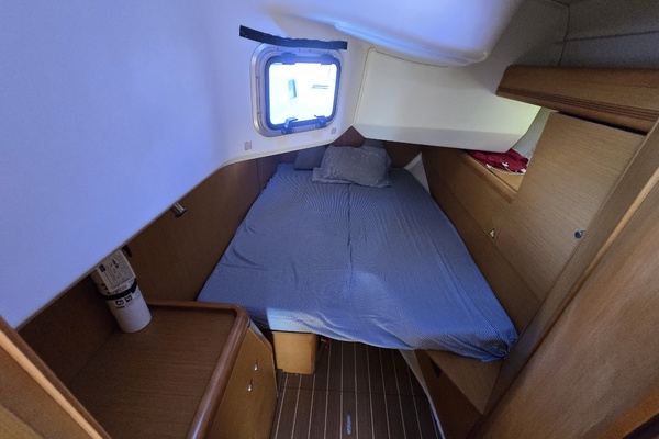 Honu Kai  44ft Jeanneau Yacht For Sale