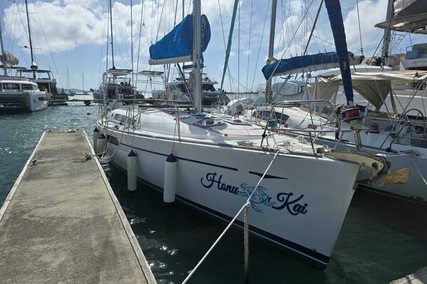 Honu Kai  44ft Jeanneau Yacht For Sale