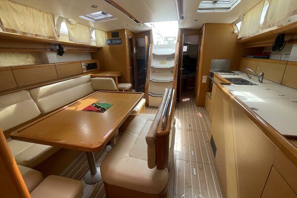 Honu Kai  44ft Jeanneau Yacht For Sale