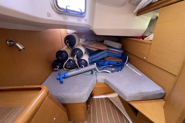 Honu Kai  44ft Jeanneau Yacht For Sale