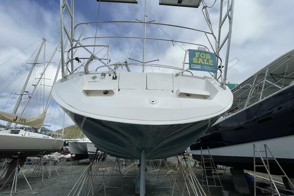 Honu Kai  44ft Jeanneau Yacht For Sale
