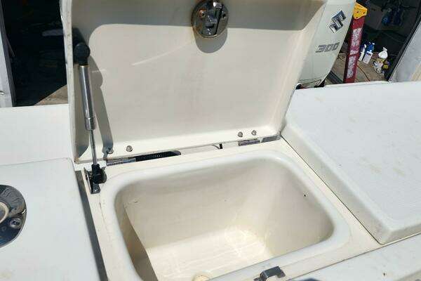 Photo of the 2006 Hydra-Sports 