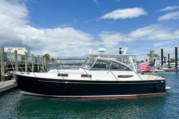 Photo of the 2002 Legacy 34 Express Twin Jet "Waypoint"