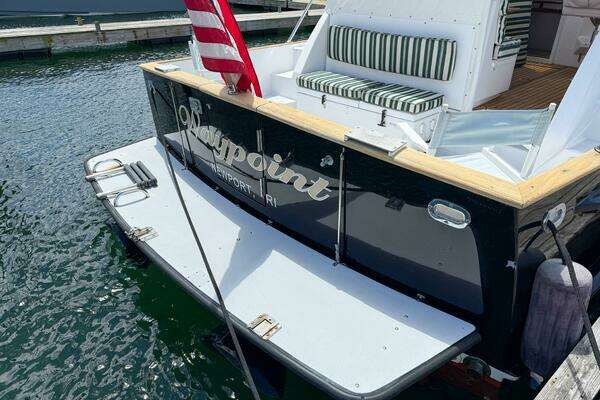 Photo of the 2002 Legacy 34 Express Twin Jet "Waypoint"