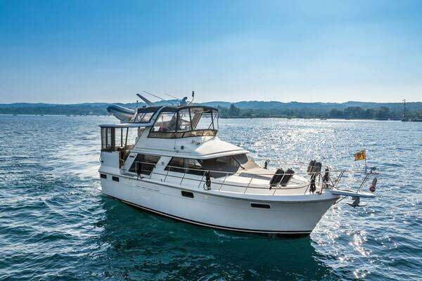 42-ft-Carver-1988-42 Aft Cabin Motoryacht-PerfectSeas-Traverse City Michigan United States yacht for sale