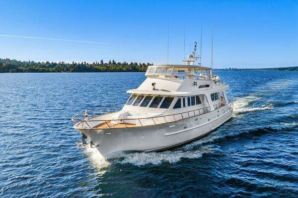2001 Rayburn Custom Yachts 76