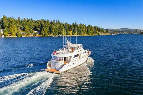 2001 Rayburn Custom Yachts 76