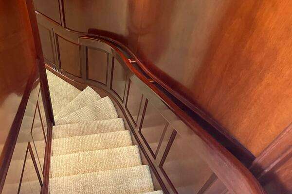 2001 Rayburn Custom Yachts 76