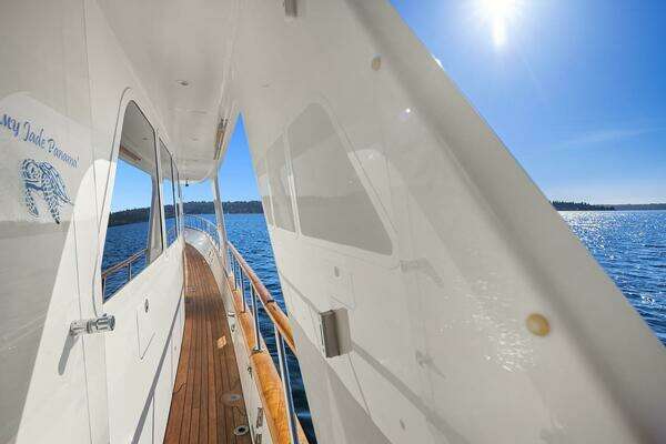 2001 Rayburn Custom Yachts 76