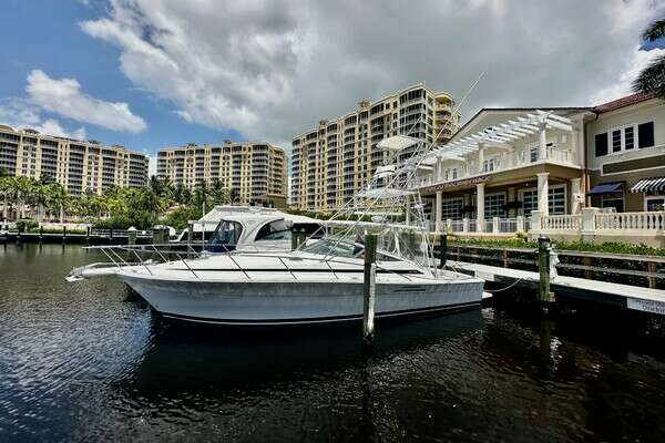 40-ft-Riviera-2000-4000 Offshore-Island Time Cape Coral Florida United States  yacht for sale