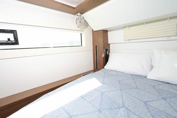 45ft Lagoon Yacht For Sale 45ft Lagoon Yacht For Sale