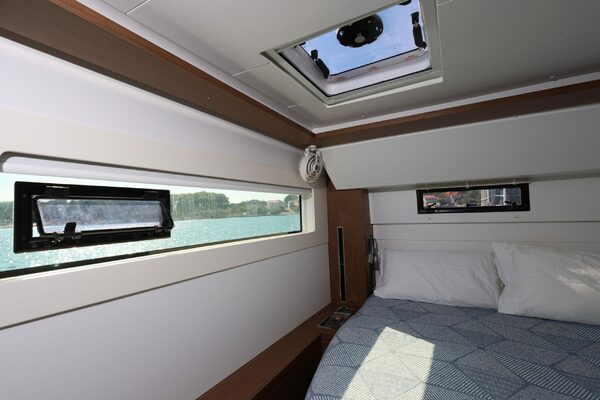 45ft Lagoon Yacht For Sale 45ft Lagoon Yacht For Sale