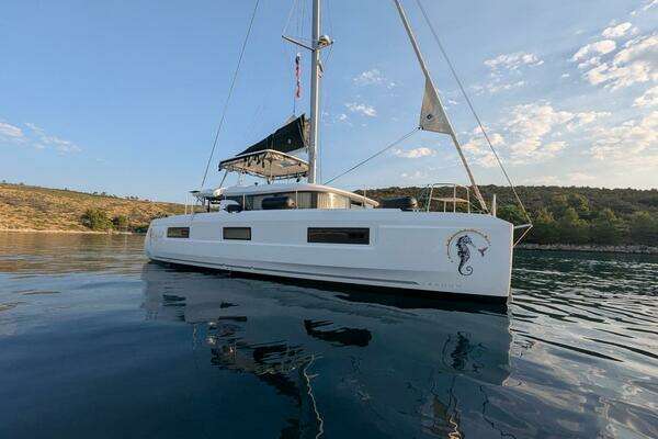 45' Lagoon