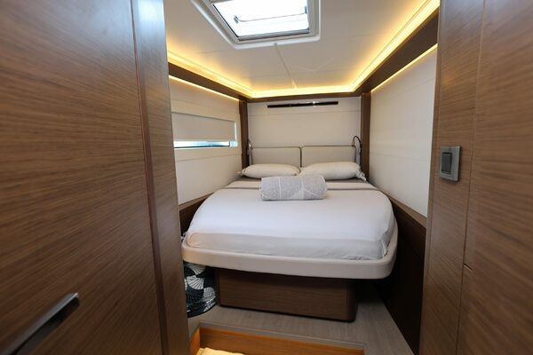 45ft Lagoon Yacht For Sale 45ft Lagoon Yacht For Sale