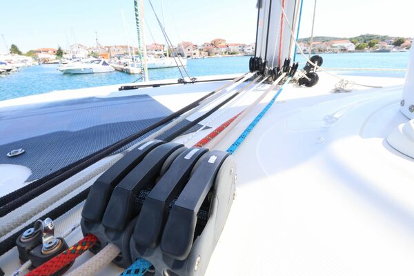 45ft Lagoon Yacht For Sale 45ft Lagoon Yacht For Sale