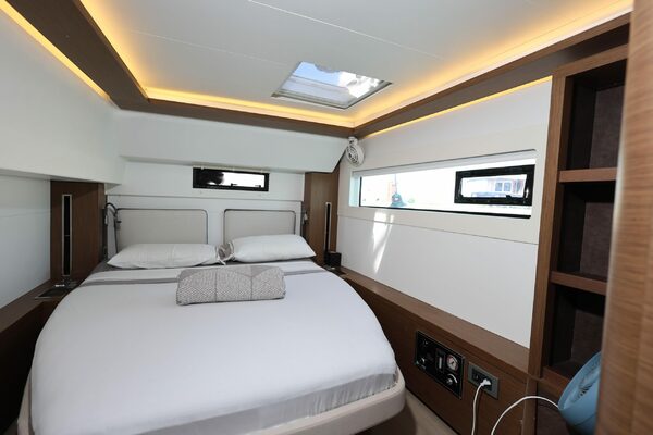 45ft Lagoon Yacht For Sale 45ft Lagoon Yacht For Sale