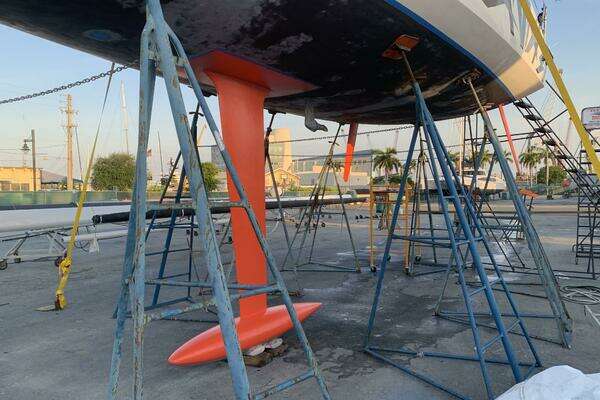 Photo of the 2009 Class 40 Akilaria RC2 offshore racing sailboat "Zed4"