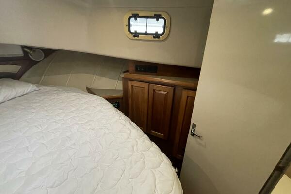 35ft Mainship Yacht For Sale