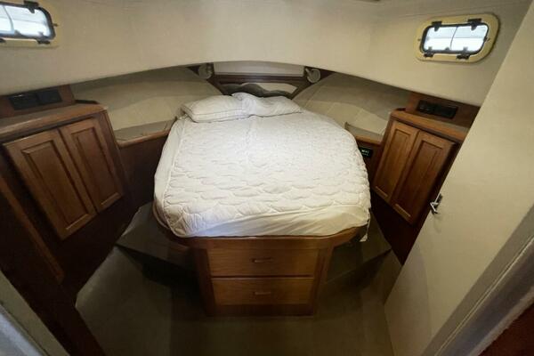 35ft Mainship Yacht For Sale