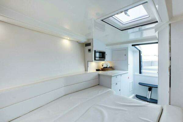 Van Dutch  Yacht For Sale